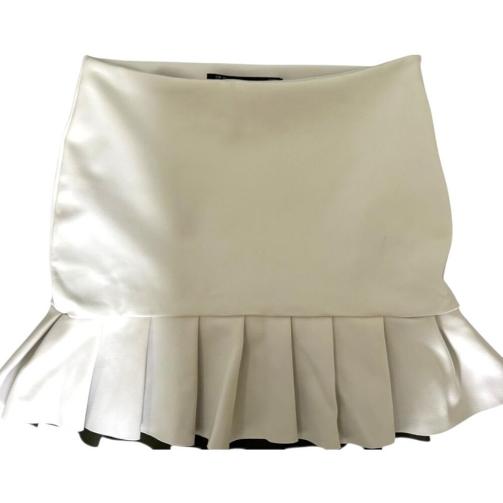 ZARA WOMEN'S MINI PLEATED BOTTOM SKIRT XS LIKE NEW 🦋